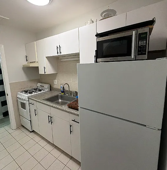 247 Beacon St #3F — Photo 9