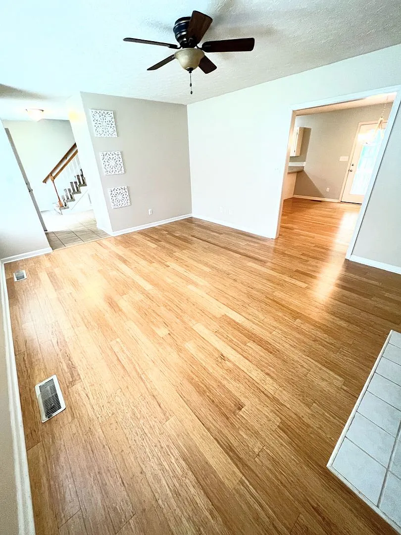 4 Bedroom Home in Lynchburg — Photo 4