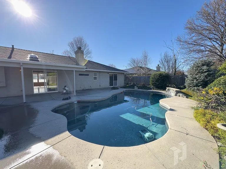 3222 Calistoga Dr — Photo 25