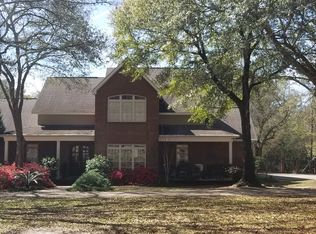 7517 Park Ridge Dr S, Moss Point, MS 39562