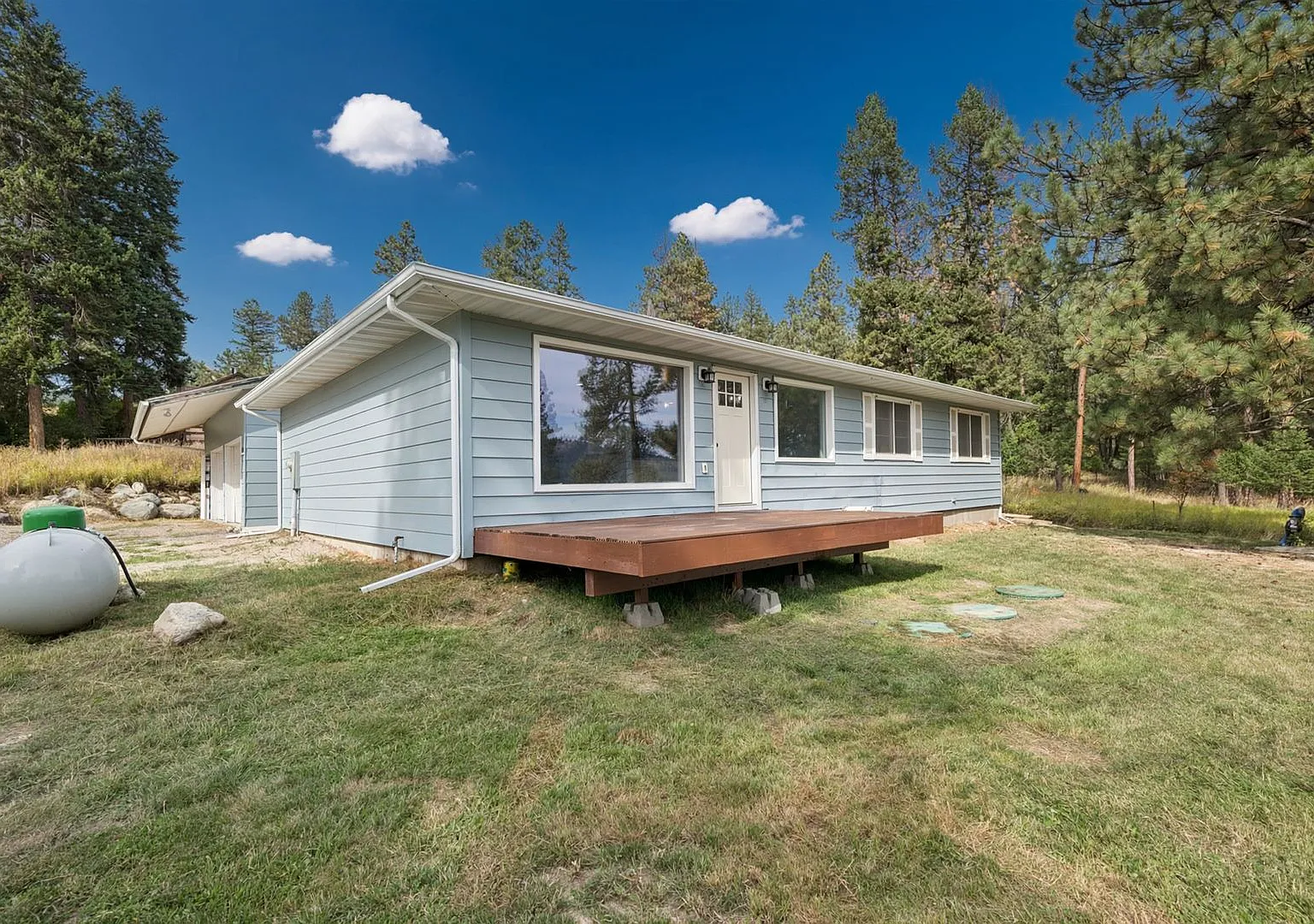 Beautifully Renovated 3-Bedroom Home in Kila $2,600/Month — Photo 3
