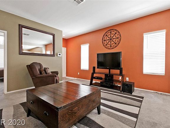 5th image of 8037 Hesperides Ave