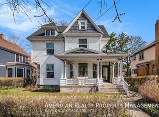 1069 Lake Dr SE #2, Grand Rapids, MI 49506