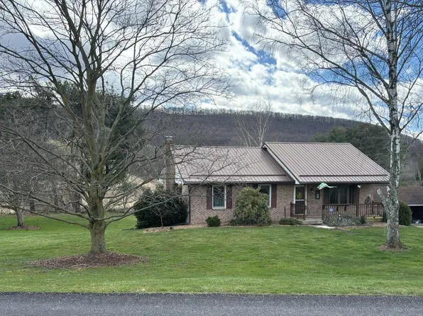 23 Polk Ln, Elysburg, PA 17824