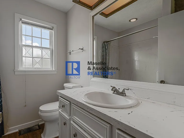 35 Northtown Rd — Photo 17