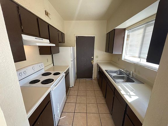 4th image of 1841 S San Jose Dr #1863