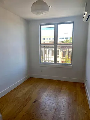 Rented by Lodger Corp | media 6