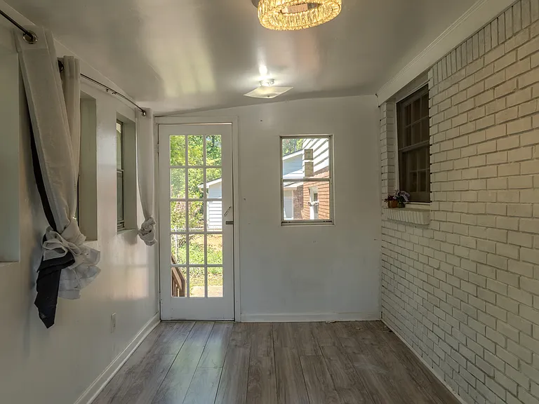 1616 Drayton Woods Dr — Photo 52