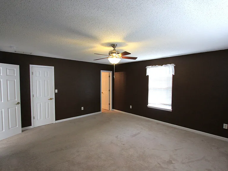 33 Morse Cir — Photo 17