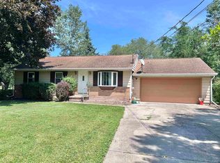 113 Pleasant Knoll Dr, Adrian, MI 49221