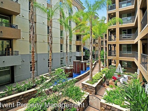 2nd image of 1480 Broadway Unit 2406