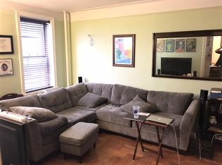 2840 34th St APT 1C, Astoria, NY 11103