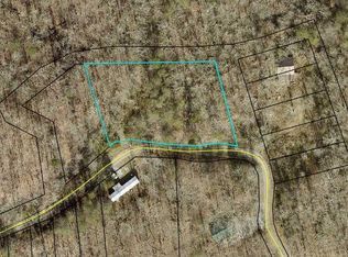 68 Colonel Dr, Burnside, KY 42519