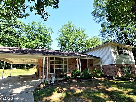 2nd image of 4804 Dodson Dr