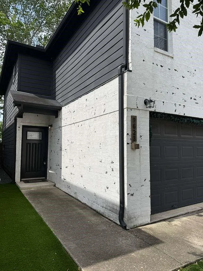 3 bed, 2.5 bath, 1432 sqft, $1,900 — Photo 4