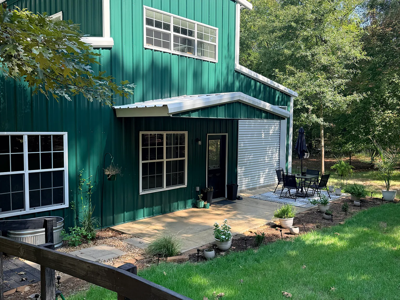 2 bed, 1600 sqft, $1,450 — Photo 1