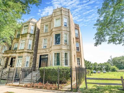 5225 S Indiana Ave, Chicago, IL, 60615