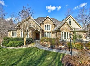 121 Carolina Ave, Chapel Hill, NC 27514