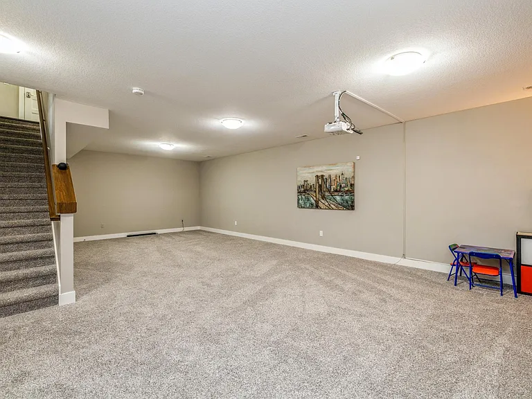 9390 Primo Ln — Photo 16