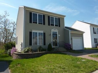 175 Mountain Laurel Way, Suffield, CT 06078