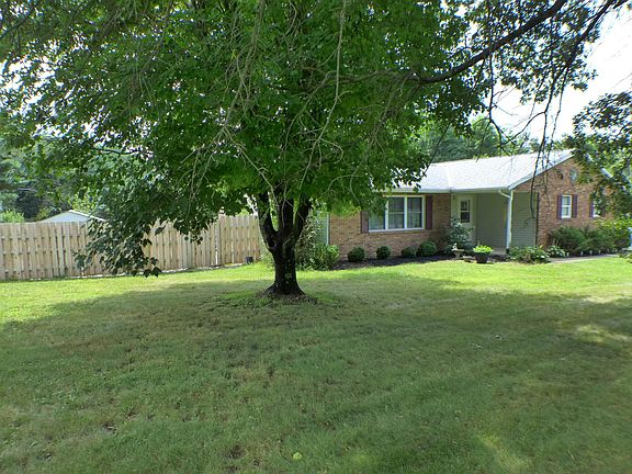2nd image of 2978 Maradon Ct NE
