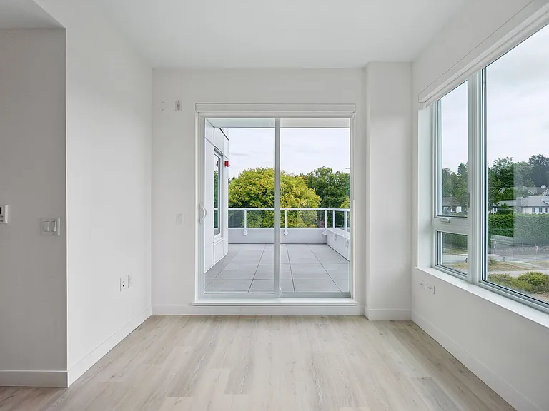3619 Arbutus St — Photo 15