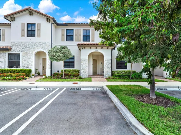 11815 SW 247th Ter, Homestead, FL 33032