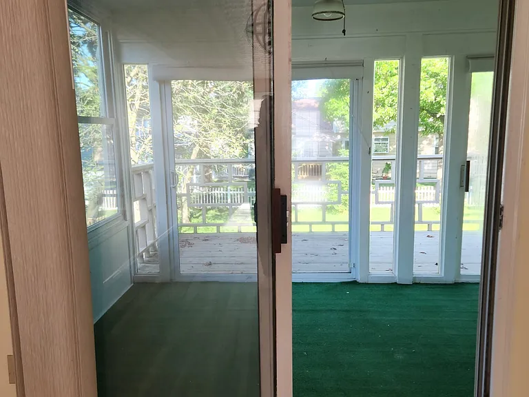 7857 Cobdon Ave — Photo 13