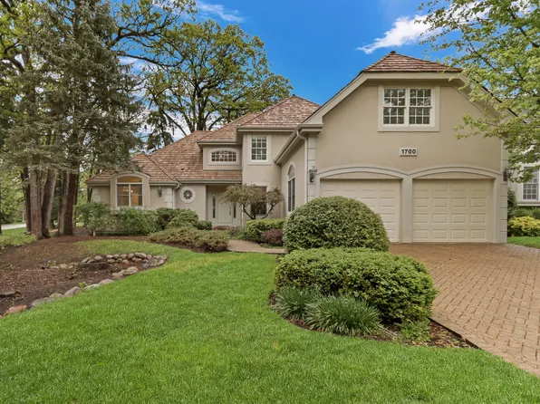1700 Cornell Ct, Lake Forest, IL 60045