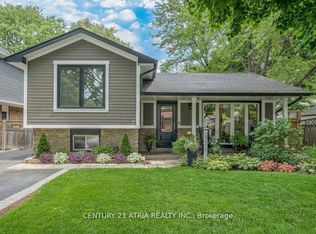 1319 Oxford Ave, Oakville, ON L6H 1T2