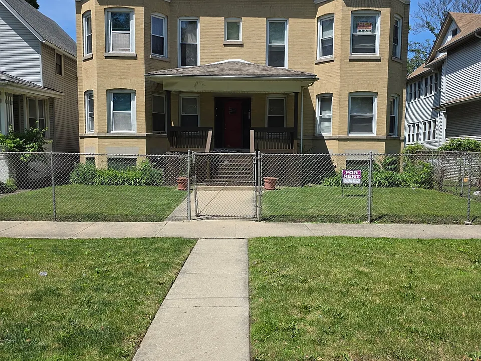 208 N Waller Ave #2N