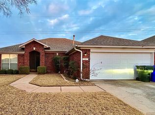 205 Sandstone Dr, Norman, OK 73071