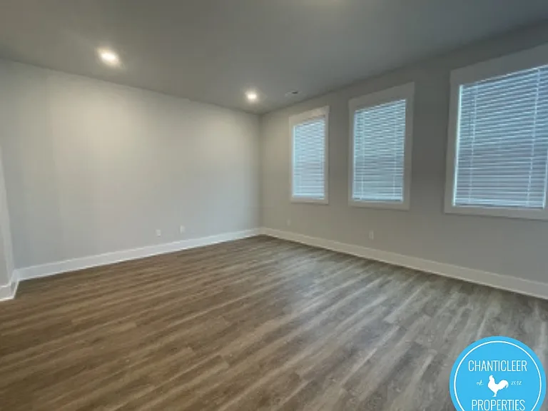 932 Arcadia Hill St — Photo 7