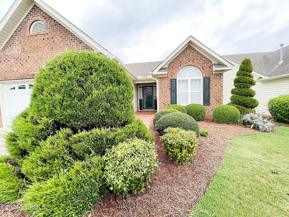 1st image of 2115 Yorkshire Drive