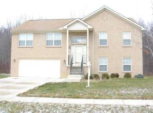 44950 Sondra Dr, Belleville, MI