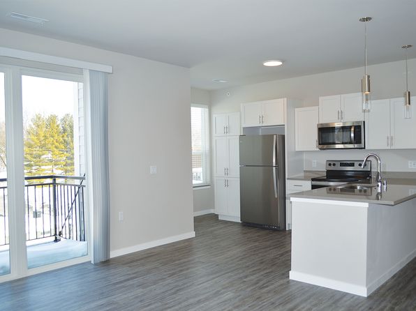 N63W23217 Main St #4449EFA42