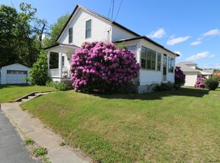 27 Oak St, Jaffrey, NH 03452