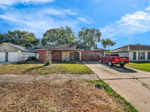 10406 Kirkglen Dr, Houston, TX 77089