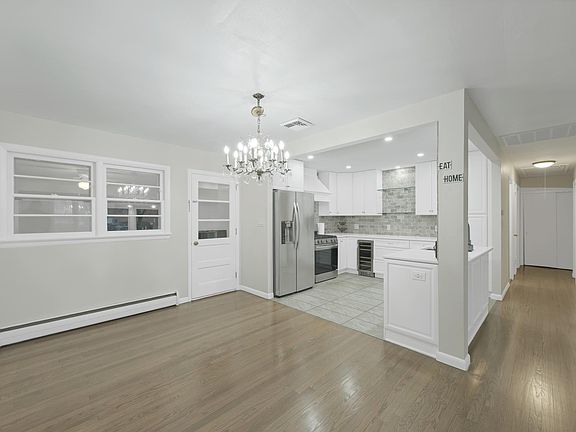 5th image of 28 Miller Dr