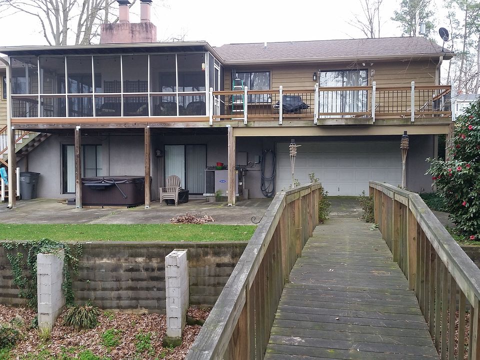 2nd image of 7 Selwyn Dr