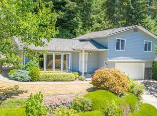 668 10th Ave, Coos Bay, OR