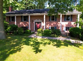 217 Thornwood Dr, Butler, PA 16001