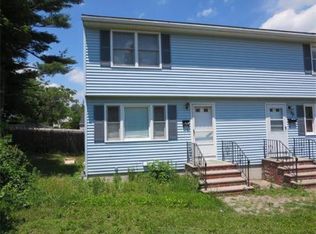 28 Hamilton St, Lawrence, MA 01841