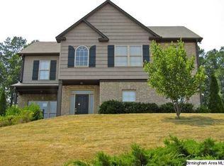 8143 Weatherstone Cir, Bessemer, AL 35022