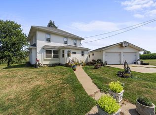 1396 165th St, Clarence, IA 52216