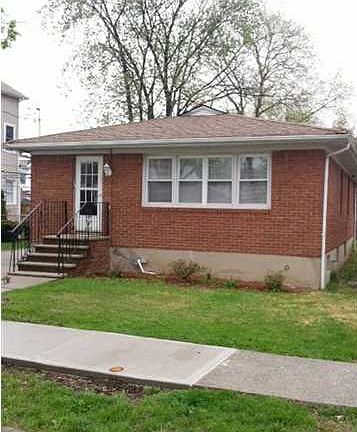 2nd image of 68 Hett Ave