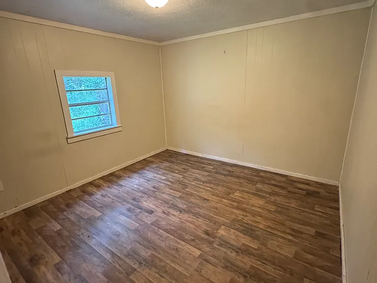 6711 Lee Road 279 — Photo 7