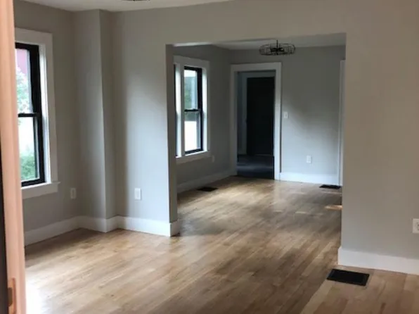 45 Crescent Ave #A, Northfield, VT 05663