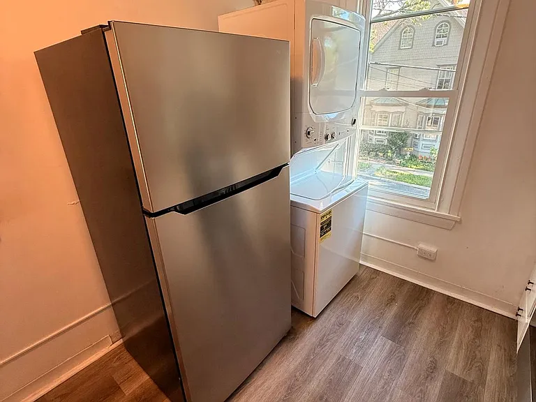 25 Ellis St #27-27B — Photo 6