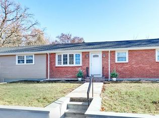 132 Garfield Rd, Dedham, MA 02026